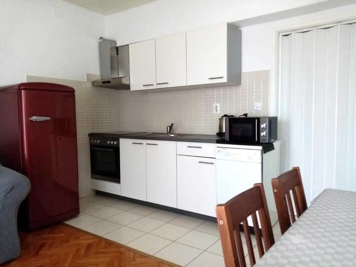 Jela Apartment
